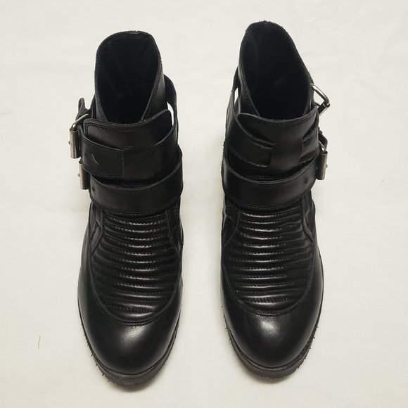 Dena & Ozzy Black Leather Booties - Picture 2 of 4